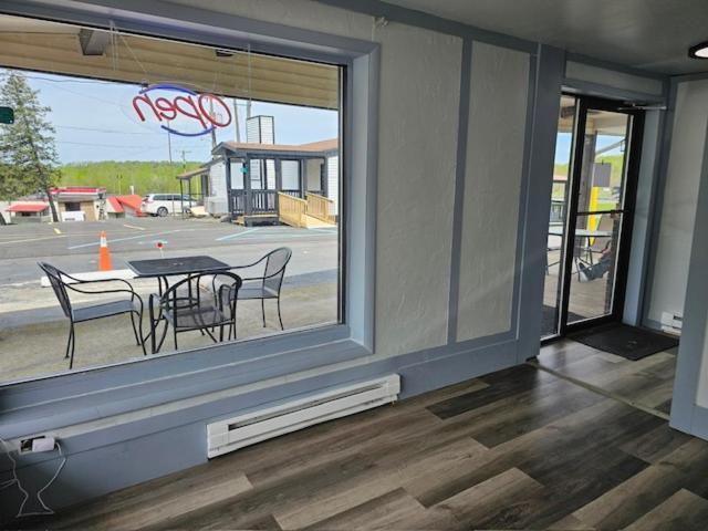 Motel 81 Dalton Екстериор снимка